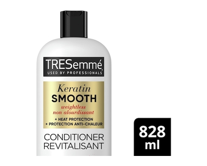 Tresemme Keratin Smooth Weightless for smooth sleek hair - 828.0 ML