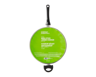 Everyday Essentials Everyday Essentials Non-Stick Jumbo Cooker with Lid, Cool Touch Handles, Aluminum Construction, Black, 12 in - 1.0 EA