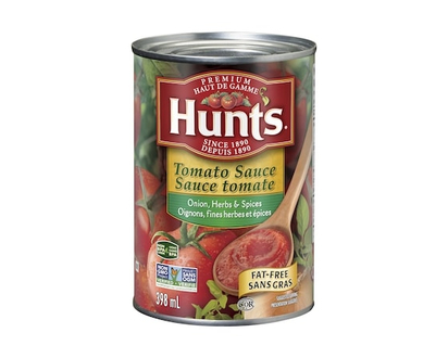 Hunt's Tomato Sauce, Onion, Herbs & Spices - 398.0 ML