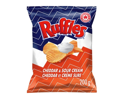 Ruffles Cheedar & Sour Cream Potato chips - 200 G