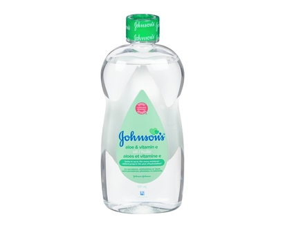 Johnson's Baby Oil Gel with Aloe Vera, Vitamin E and Mineral Oil - 591 ML