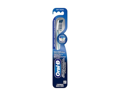 Oral B CrossAction Pro-Health Toothbrush, Soft - 1.0 EA
