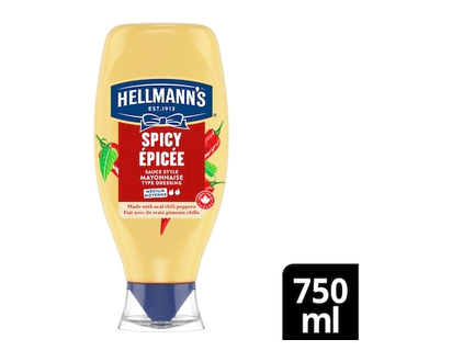 Hellmann's Mayonnaise Type Dressing, Made with Real Chili Peppers - 750.0 ML