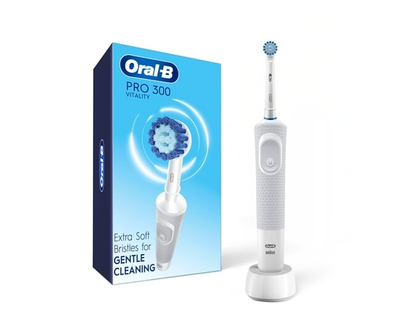 Oral B Pro 300 Vitality Rechargeable Toothbrush - 1.0 EA