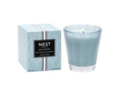 NEST New York Driftwood & Chamomile Classic Candle - 230 G