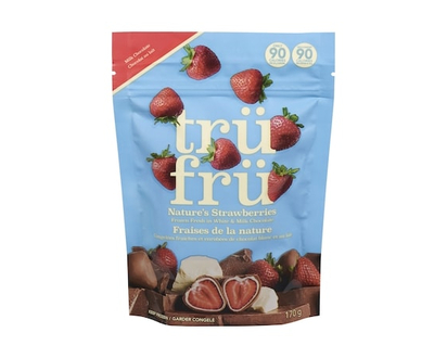 trufru Fraises de la nature, congelées fraiches et enrobées de chocolat blanc et au lait - 170.0 G