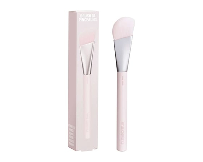 KYLIE COSMETICS Pinceau pour Fluide Teinté, sans cruaté, végétalien, biseauté, poils ultra-denses et souples - 1 CHA