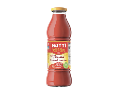 Mutti Passata Strained Tomatoes - 680g