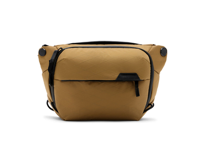 Peak Design Everyday Sling V2 Carrying Bag for Digital Photo Camera with Lenses / Drone - Coyote