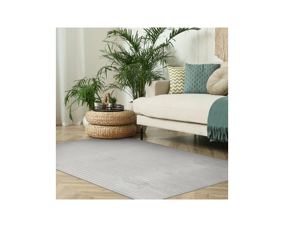 Avenue B Faux Fur 4x6 Indoor Blue Area Rug. Recommended locations are Bedroom, Living Room or Dining Rooms - 3'6" x 5'5" (Grey)