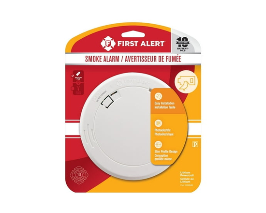 First Alert PR710A Slim Photoelectric Smoke Alarm with 10-Year Sealed Battery