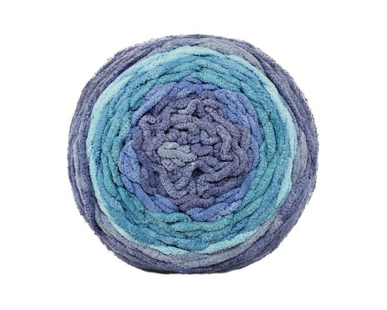 Bernat® Blanket Ombre™ Yarn, Polyester #6 Super Bulky, 10.5oz/300g, 220 Yards (Shaded Blue Ombre)
