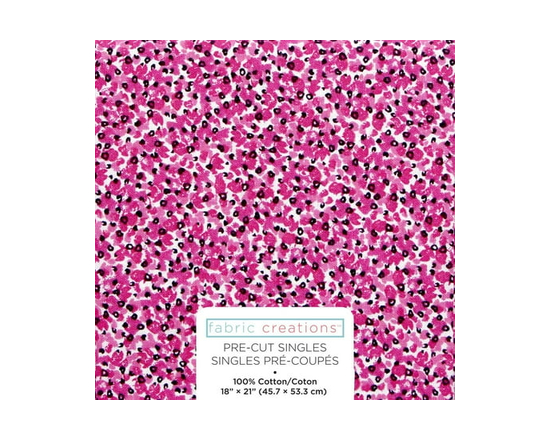 FABRIC CREATIONS rose Watercolour Flowers fat quarter 45.7 × 53.3 cm (18 × 21 in), 18x21 - 18 pouces x 21 pouces