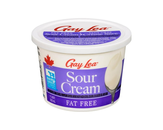 Gay Lea Fat Free Sour Cream - 500 mL