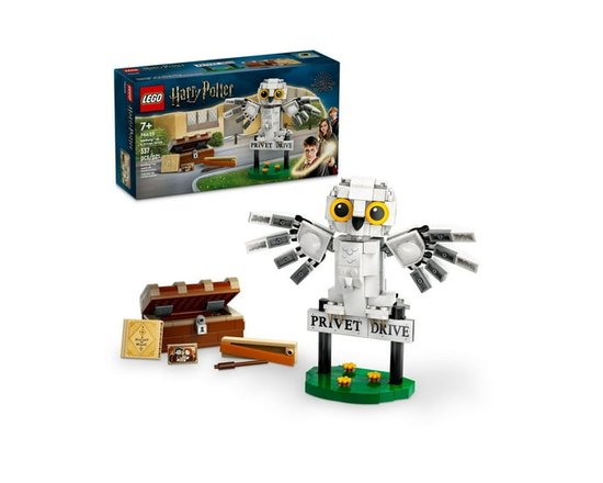 LEGO Harry Potter Hedwig at 4 Privet Drive, Buildable Fantasy Toy with a Harry Potter Owl Figure, Harry Potter Toy for Independent Play, Harry Potter