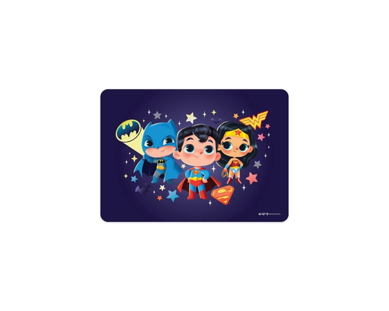 Napperon Justice League "Tiny and Tough" - 17 po x 12 po