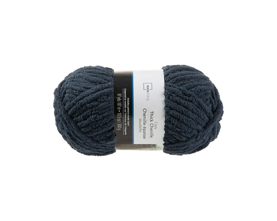 Mainstays thick chenille yarn white (Navy)